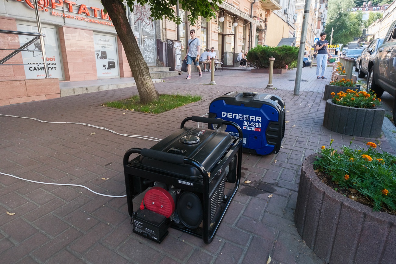 Что будет с ценами на генераторы и сколько еще зарядных станций нужно украинцам